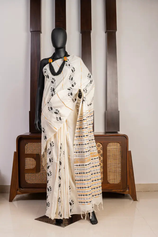 PARINEETA