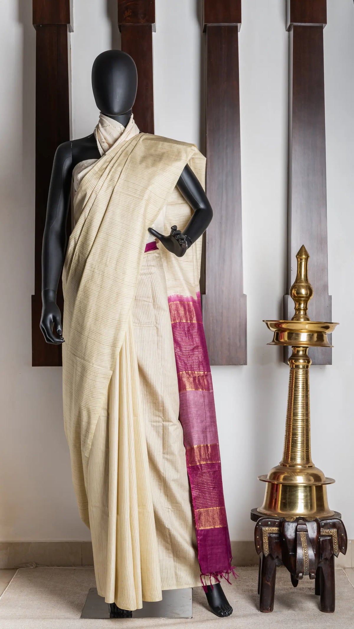 DHANTHI